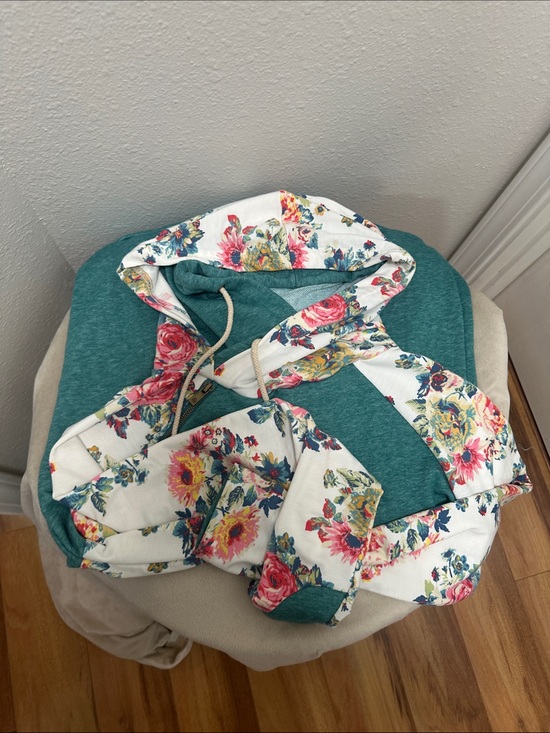 AMPERSAND AVE Tops - AMPERSAND AVE Teal Pullover Hoodie with Floral Trim